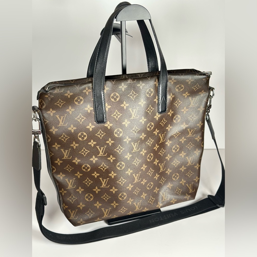Authentic Louis Vuitton Brown Macassar Monogram Messenger Tote with Black
